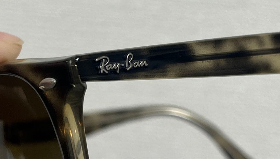 【即購入歓迎】レイバン　サングラス　RB 4259-F 731/E8