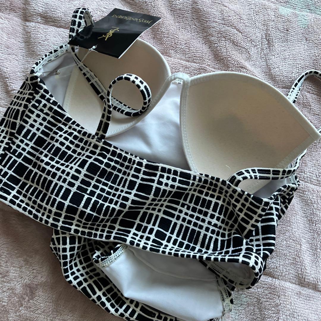 【未使用】イブサンローラン　上下水着