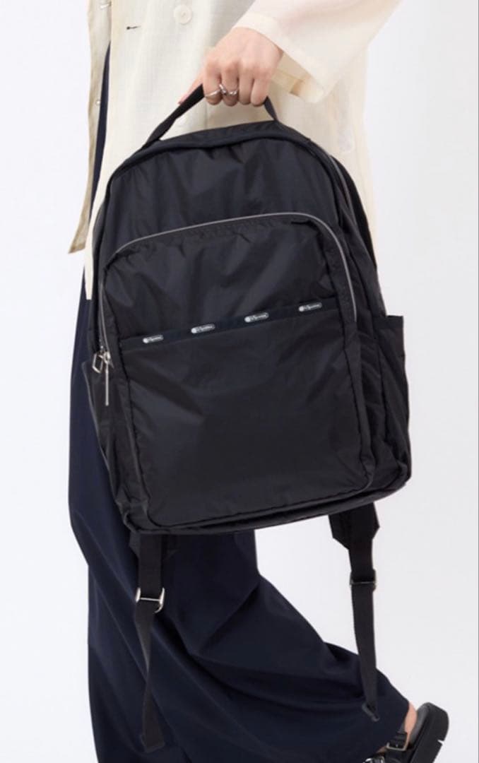 【美品】レスポートサック　ESSENTIAL CARRYALL BPブラック