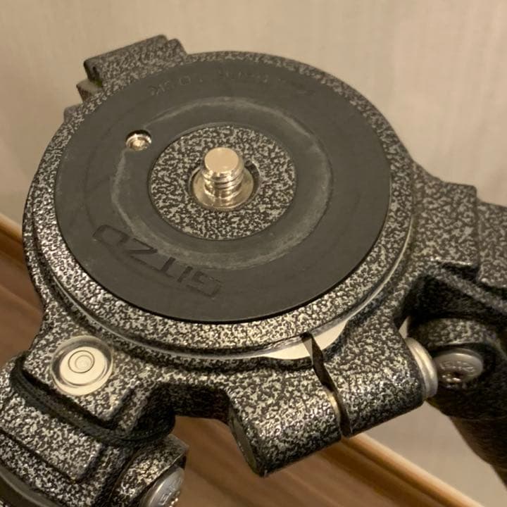 ジッツォ Gitzo カーボン　システマティック　三脚プロ向け