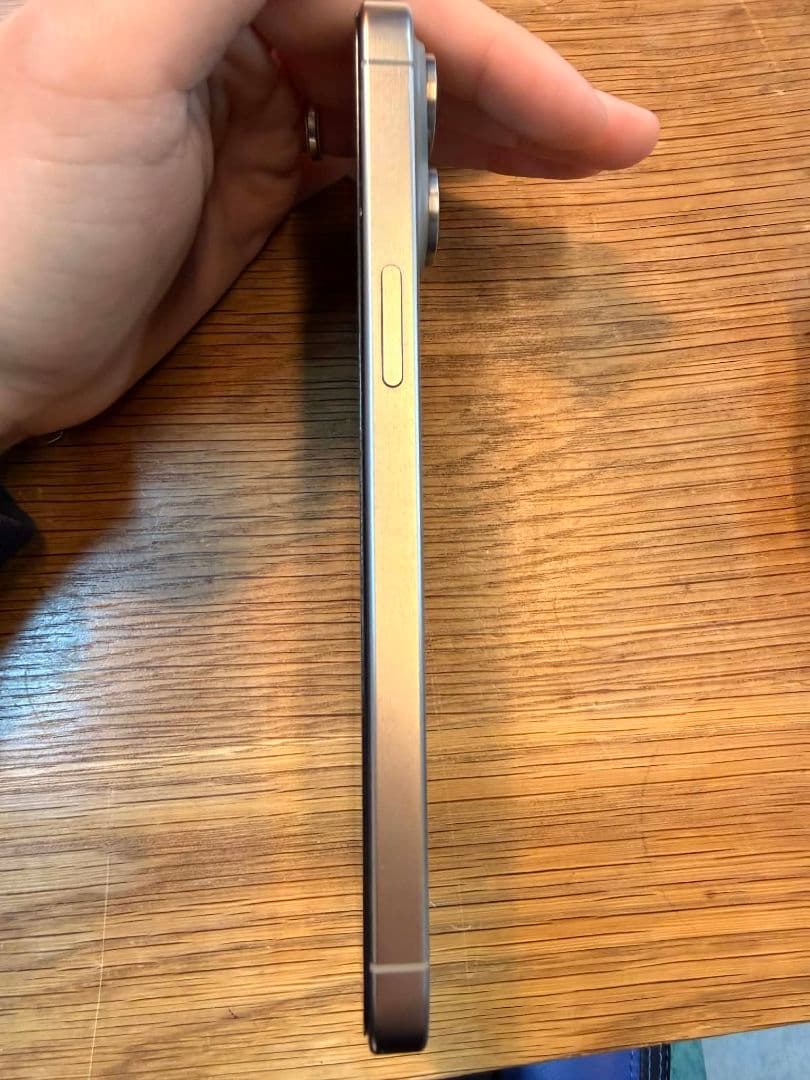 iPhone 15 ProMax 1TB ナチュラル