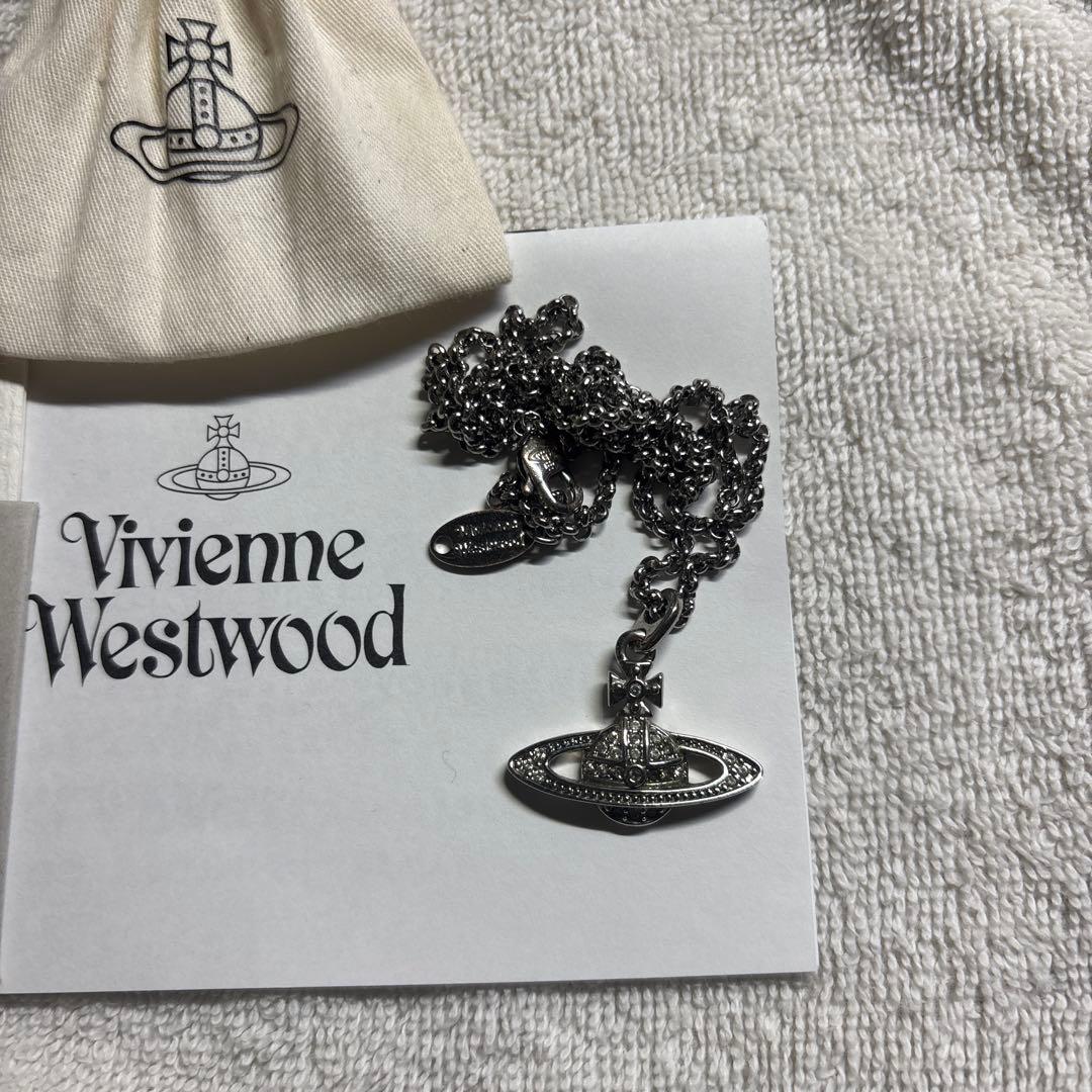 Vivienne Westwood 宇宙船モチーフ ネックレス非売品（現状）