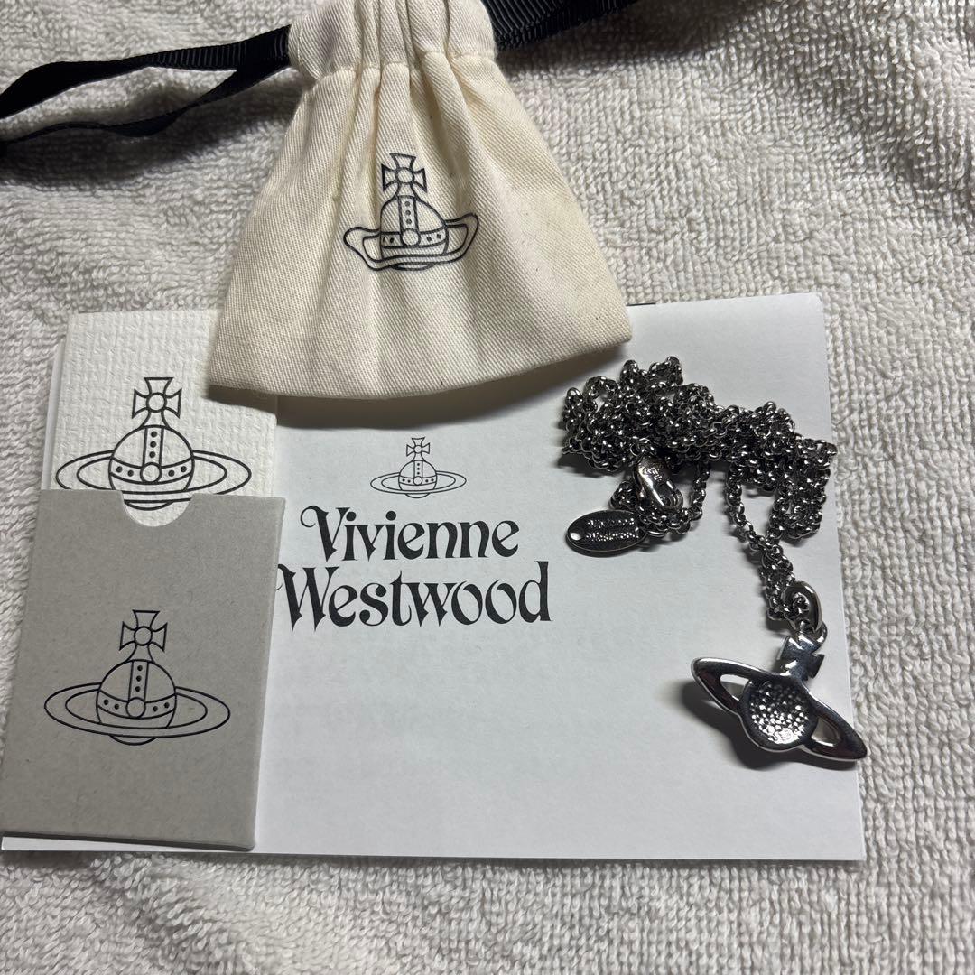 Vivienne Westwood 宇宙船モチーフ ネックレス非売品（現状）