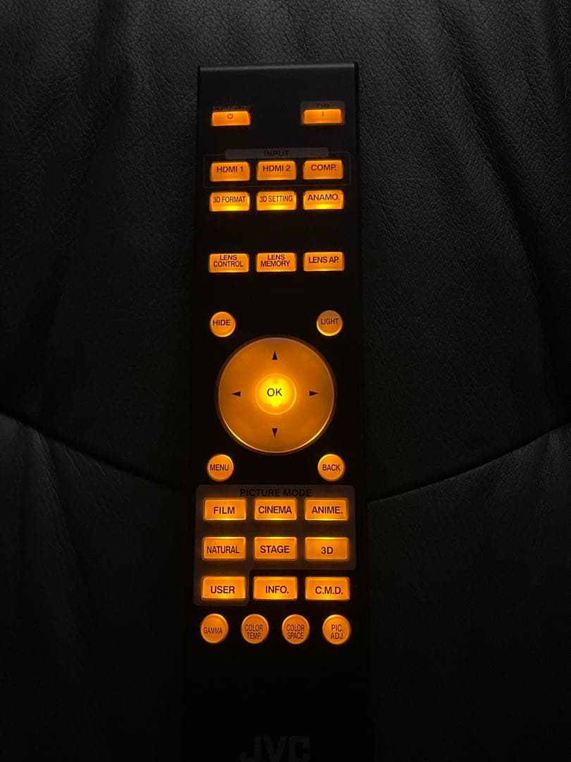 JVC DLA-X30B 純正ランプ交換後約80時間、リモコン、レンズキャップ付