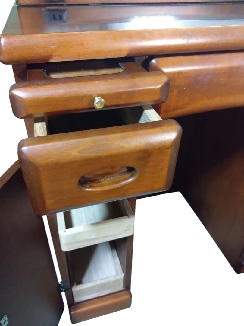 ブラウン木製ドレッサー・鏡台