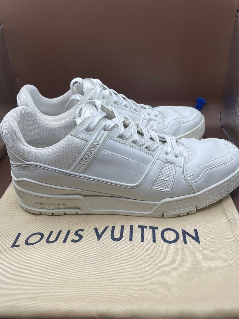 招き猫　ルイヴィトントレイナー オールホワイト　26〜26.5センチ