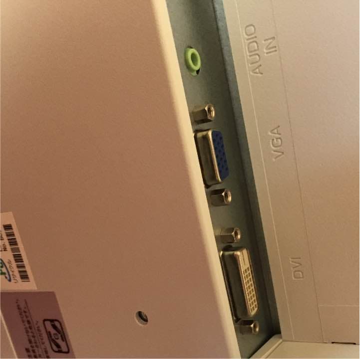 EPSON 21.5型 ワイドTFT液晶ディスプレイ