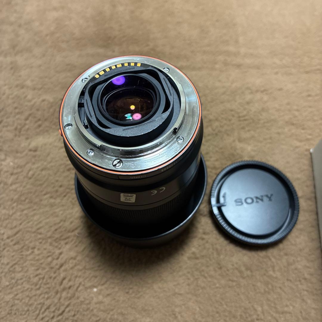 sony デジタル一眼カメラ“α”用レンズ 75-300mm SAL75300