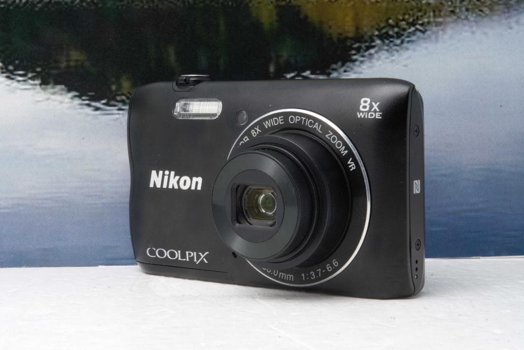【美品】ニコンNikon coolpix A300 デジカメ