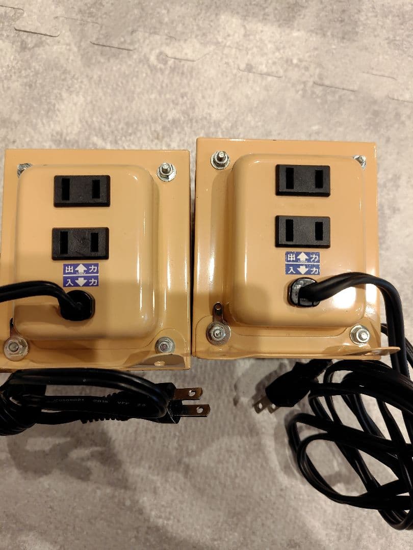 ぴょん　日章工業 変圧器NDF-1500U２個