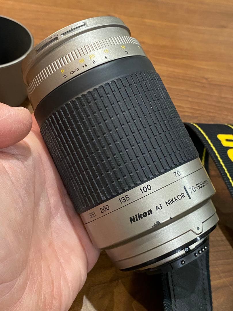 Nikon D80 デジタル一眼 AF NIKKOR 70-300 5078枚