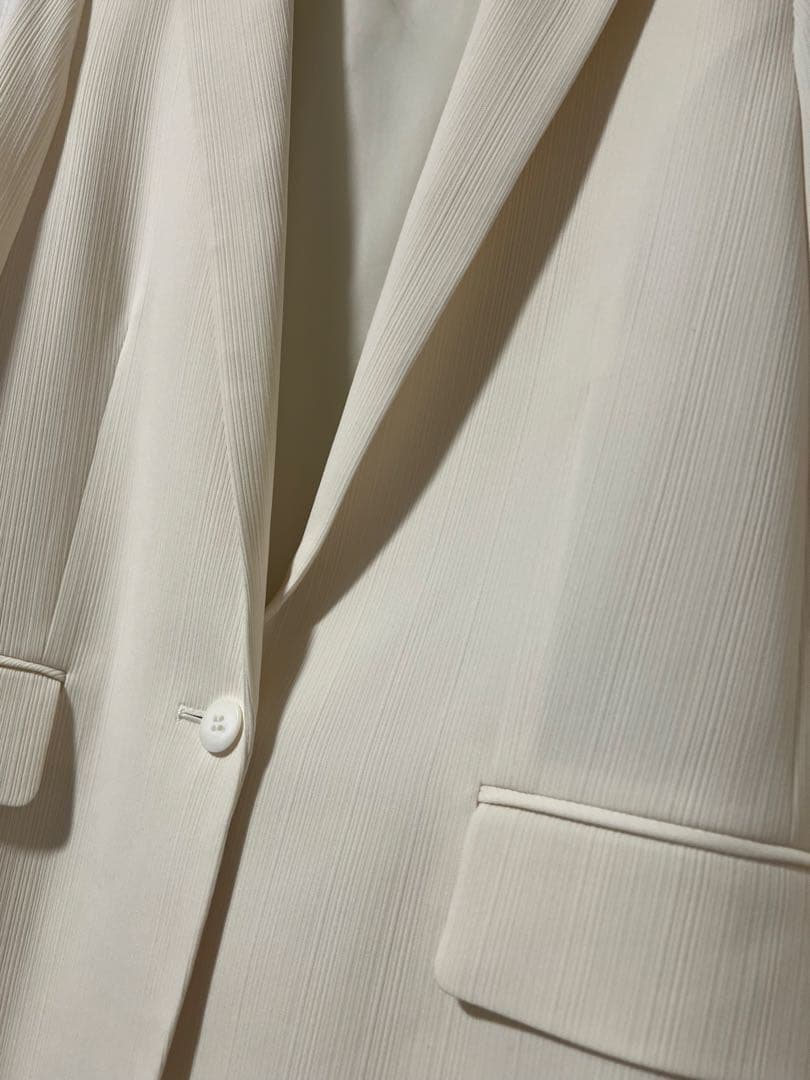 【新品同様美品】theoryジャケット☆セオリー☆ホワイト