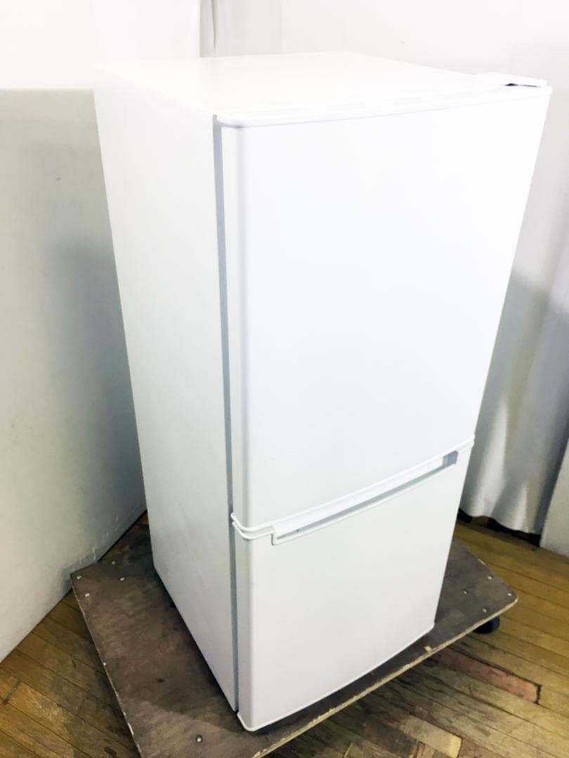 30日迄！送料無料★ニトリ 106L 冷蔵庫【NTR-106】