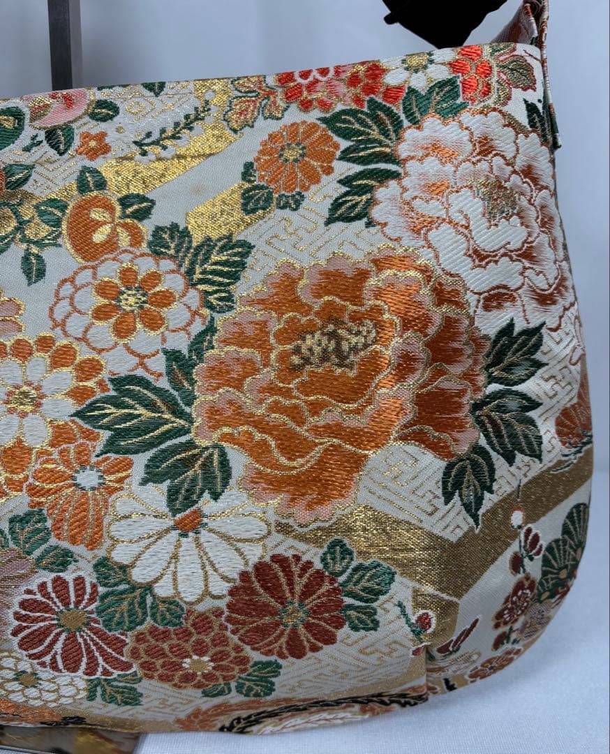 帯バッグリメイク　773番アシンメトリーBIGリバーシブル(肩あて飾り付き)