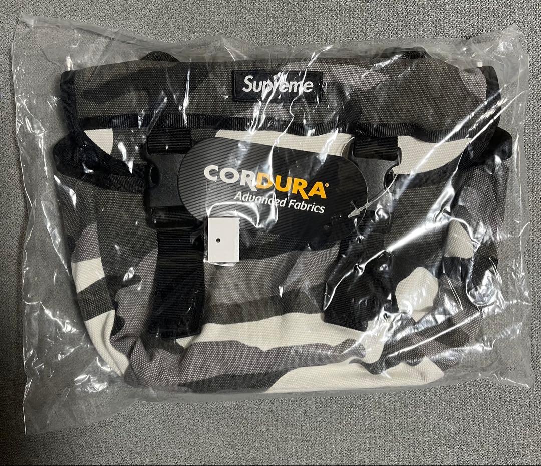バッグ Supreme Mini Messenger Bag  Camo