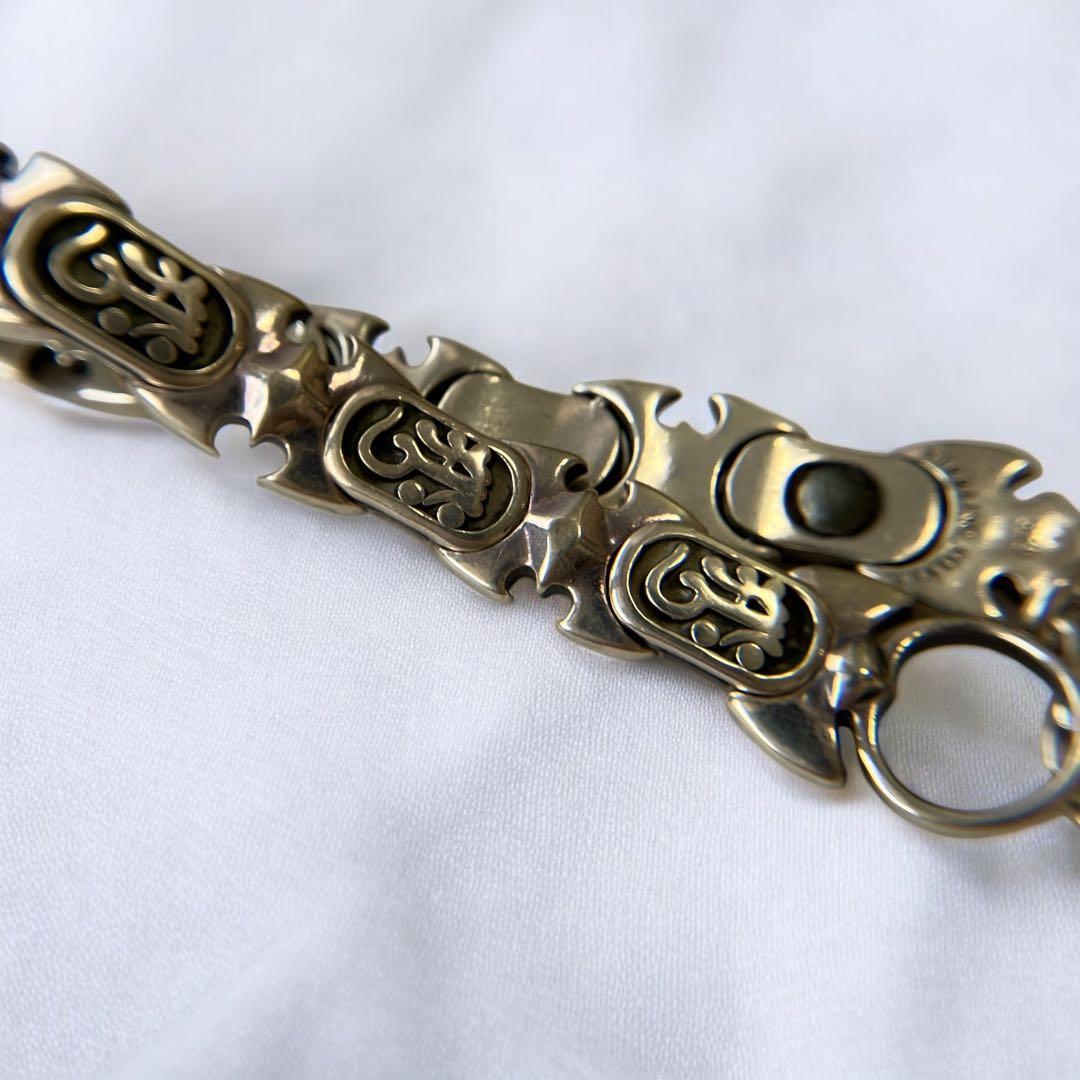 シルバー　925 腕輪　ブレスレット 彫刻デザイン 刻印　ゴツめ 太め