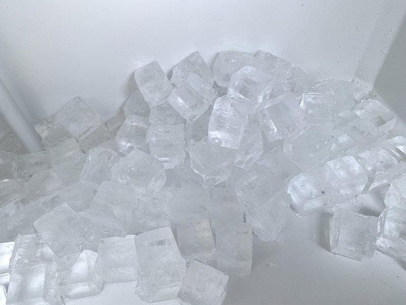 2018年製 ダイワ 業務用全自動製氷機 DRI-65LME 厨房