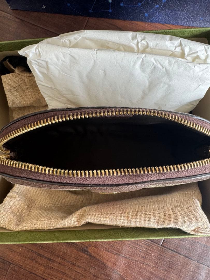 Gucci GGキャンバスポーチ