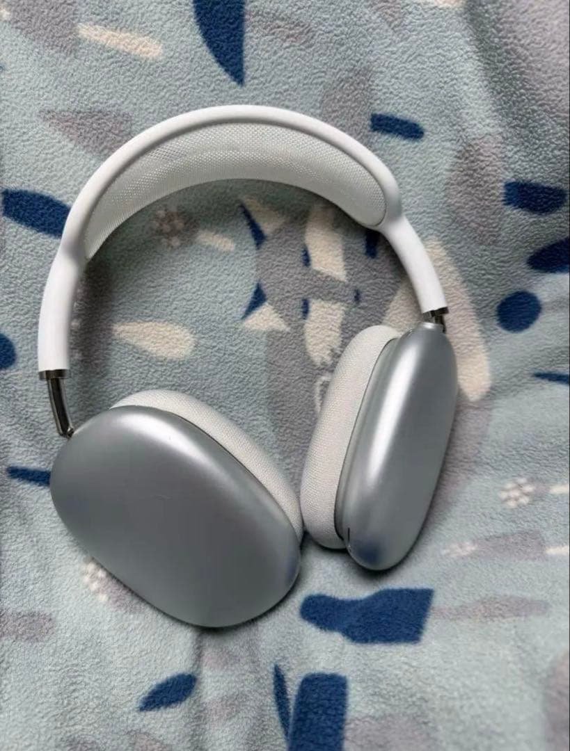 AirPods Max シルバー　Smart Case、クリアケース付き