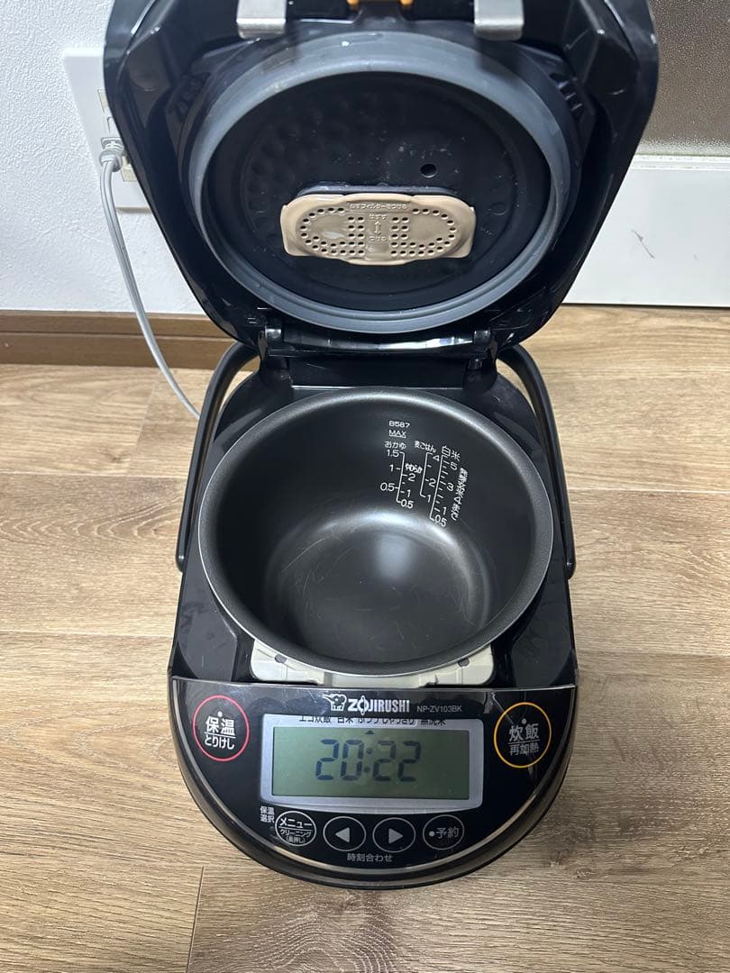 象印 NP-ZV103BK 圧力IH炊飯ジャー 22年製 5.5合