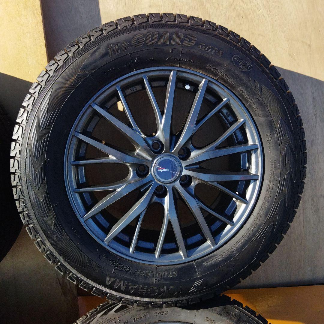 じん　ヨコハマ スタッドレスタイヤ 225/65R17 アルミホイール①