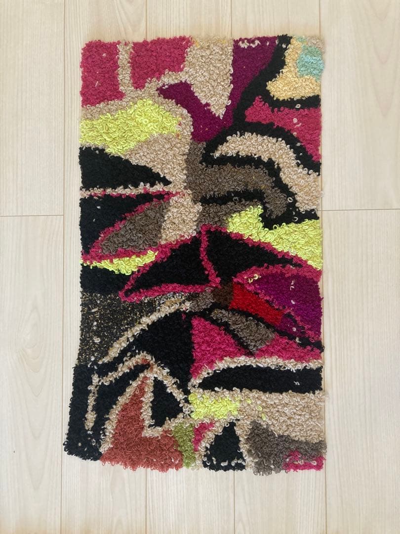 モロッコラグ　ボシャルウィット　zindekh ピンク