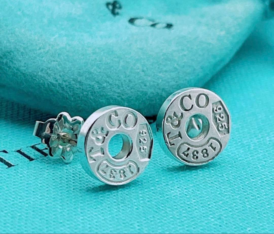 Tiffany & Co. ピアス　ラウンド　サークル　T&CO シルバー片方