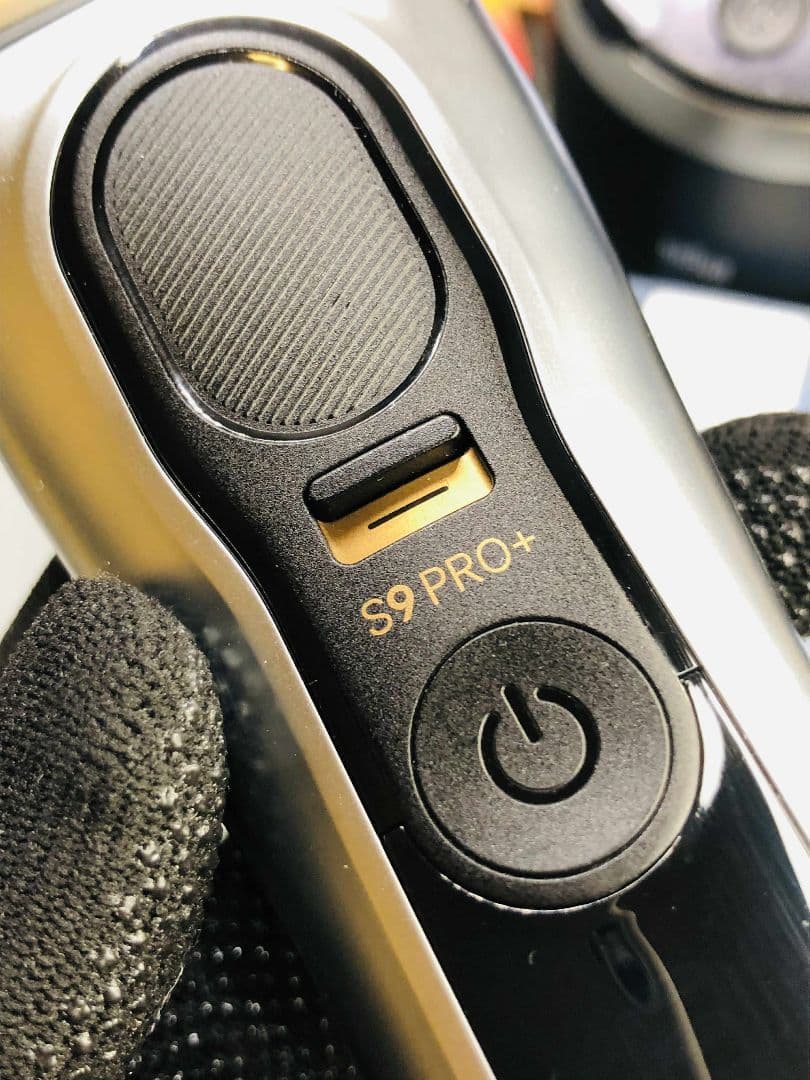 【展示、未使用品】Braun S9 PRO+ 9577ccメンズ電気シェーバー