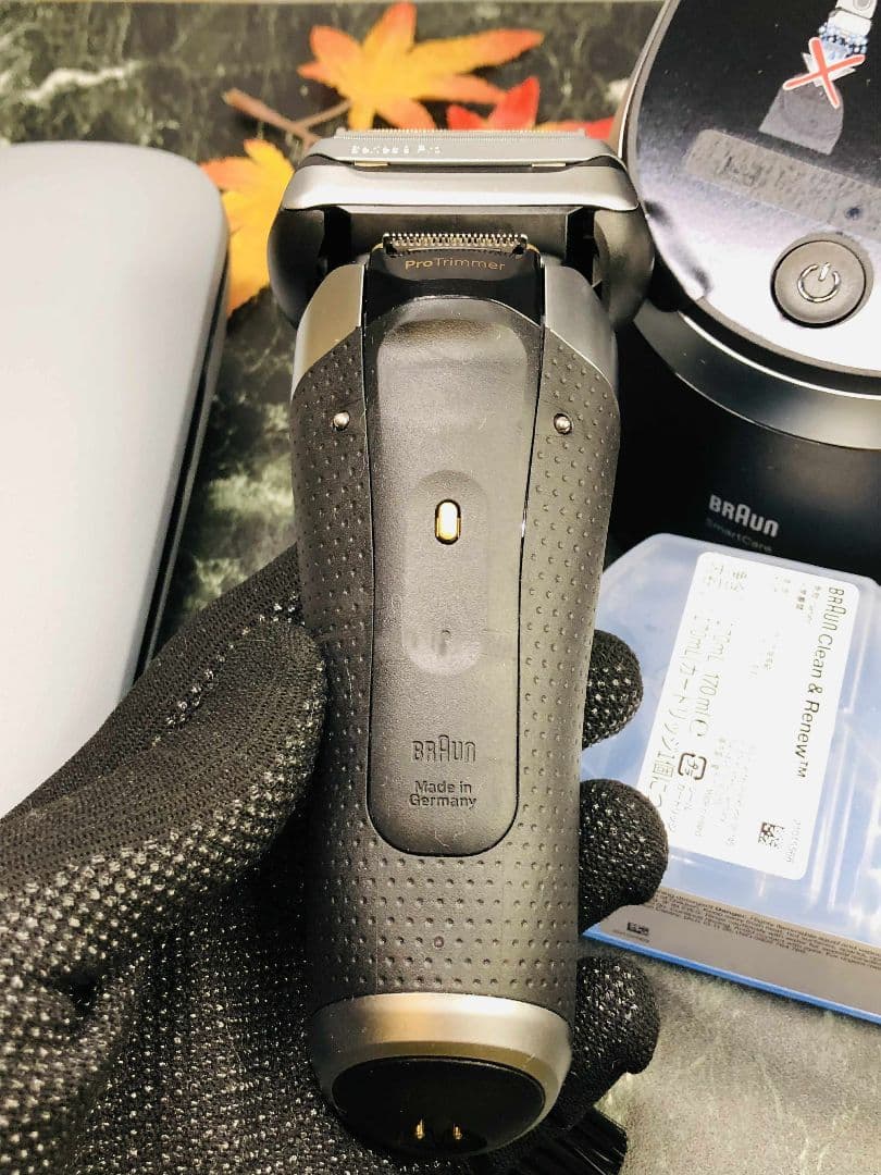 【展示、未使用品】Braun S9 PRO+ 9577ccメンズ電気シェーバー