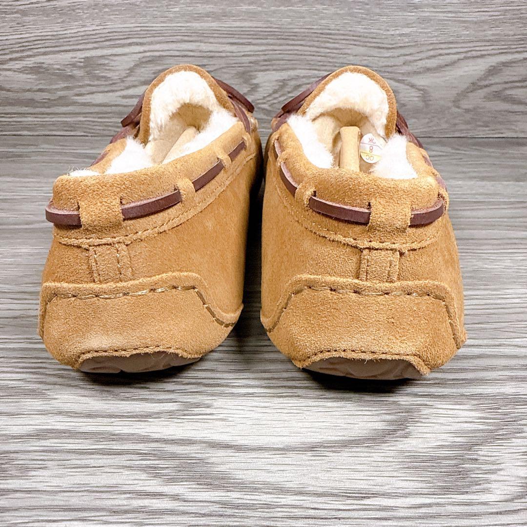 未使用級✨　アグ　ダコタ　モカシン　デッキシューズ　ムートンブーツ　箱付き