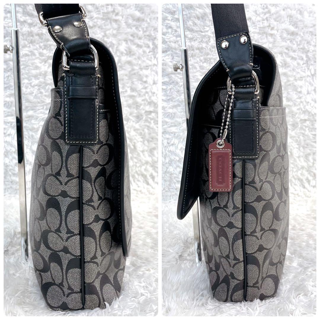 美品　コーチ　メッセンジャーバッグ　ショルダー　ヘリテージ　PVC　フラップ