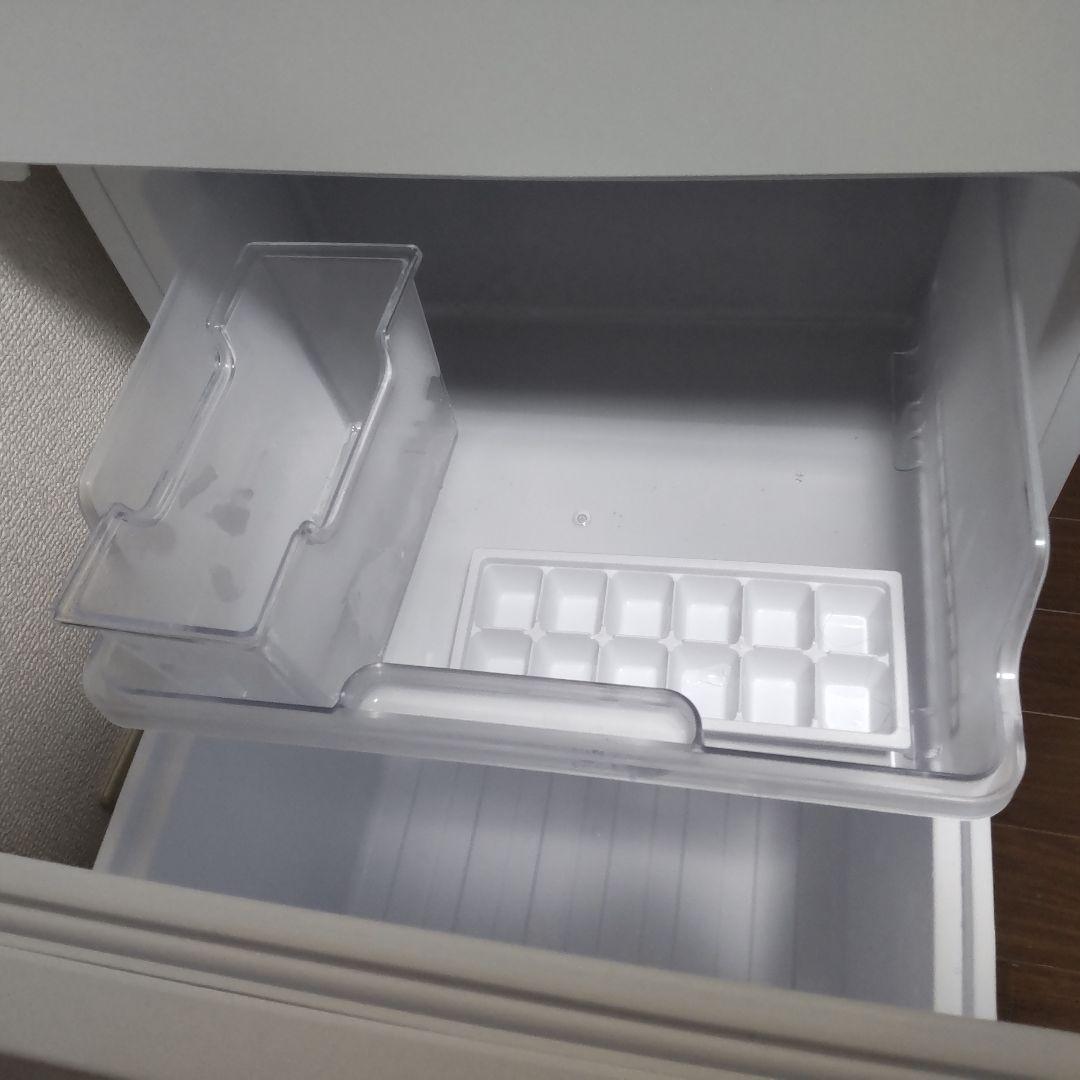 美品　SHARP 冷凍冷蔵庫 SJ-D15J-W 152L　2023年製