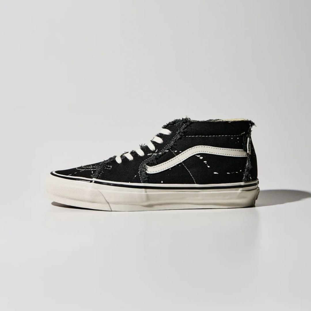 INVINCIBLE®︎ x Vans LX SK8 MID FRAYED