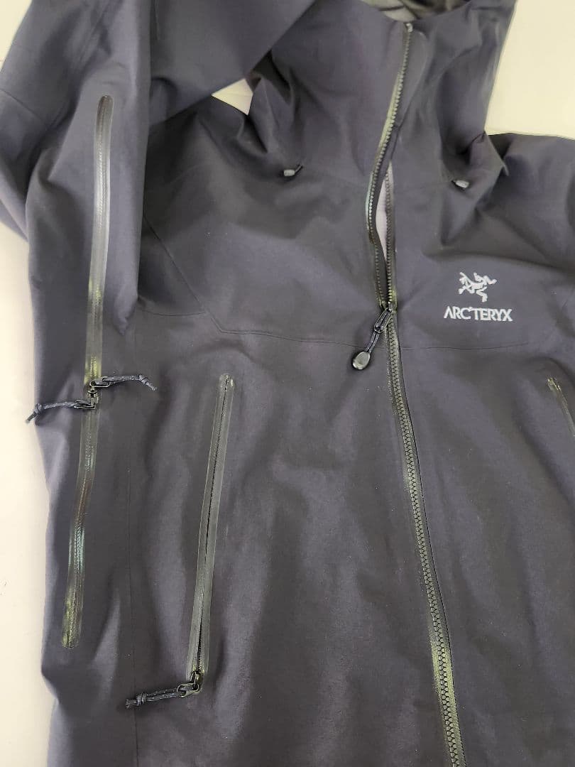 ARC'TERYX ジャケット ブラック