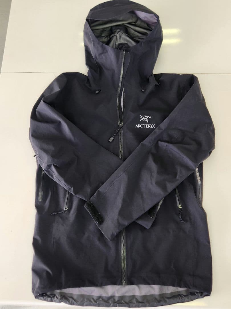ARC'TERYX ジャケット ブラック