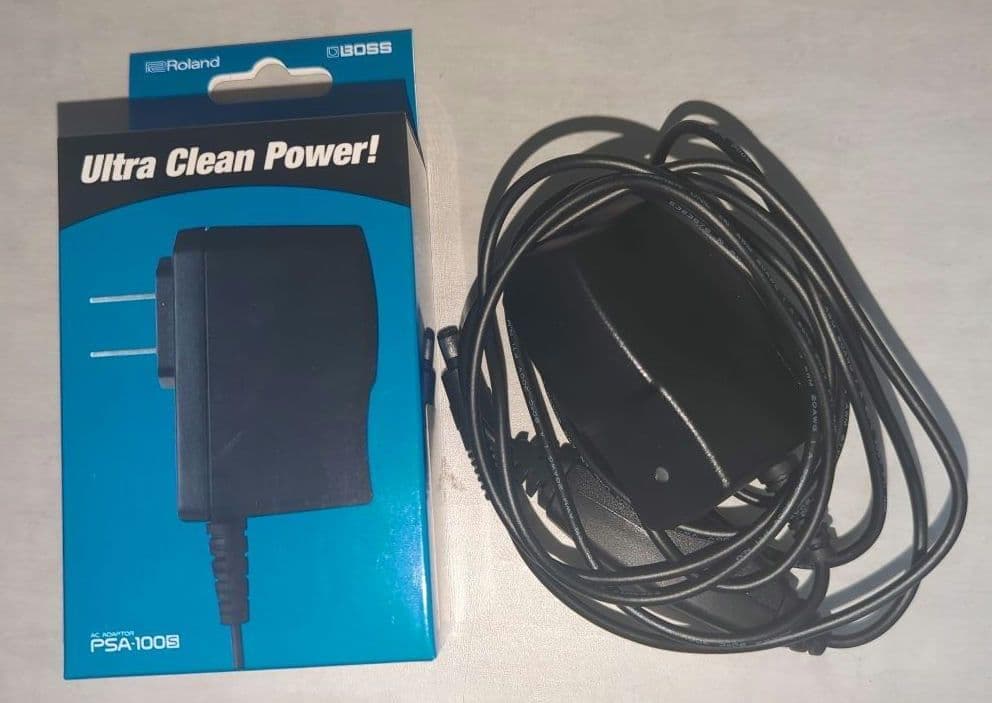 BOSS GT-1 マルチ | 純正アダプター、教科書付き