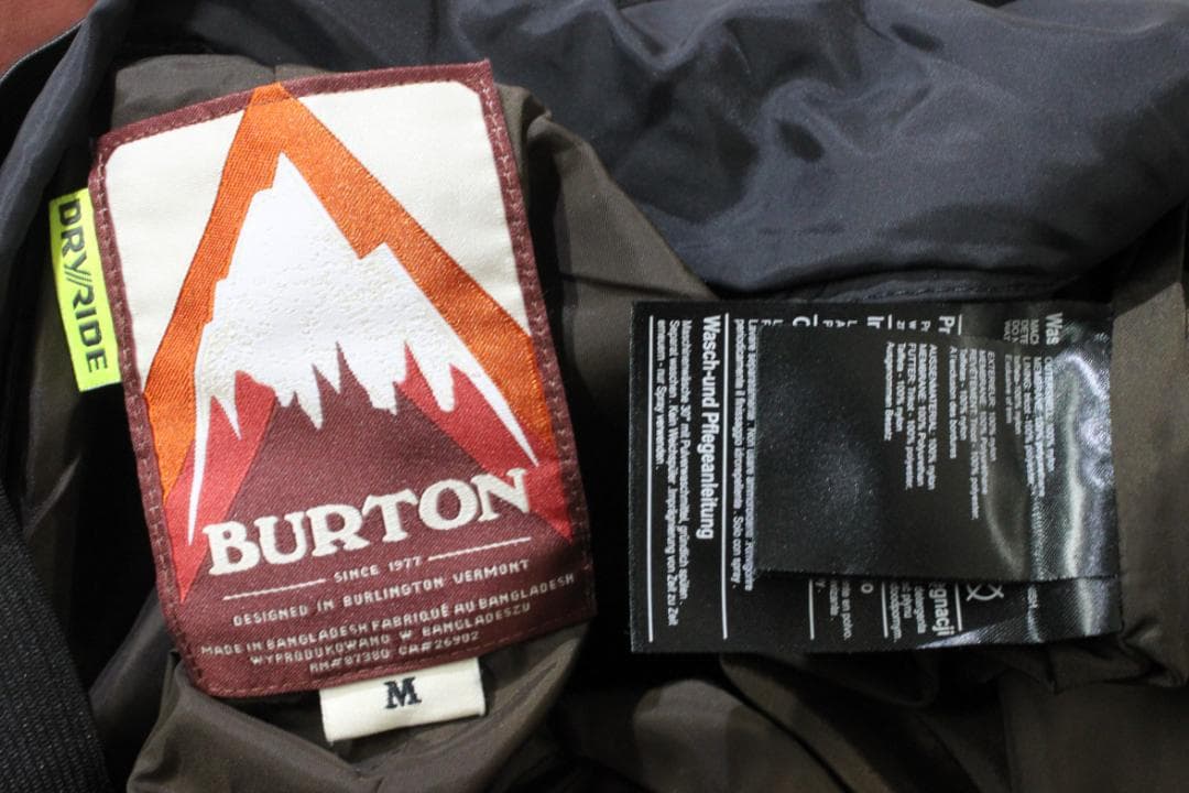 m*o様 BURTON Dhaka バートン スノーボードウェア セットアップ上
