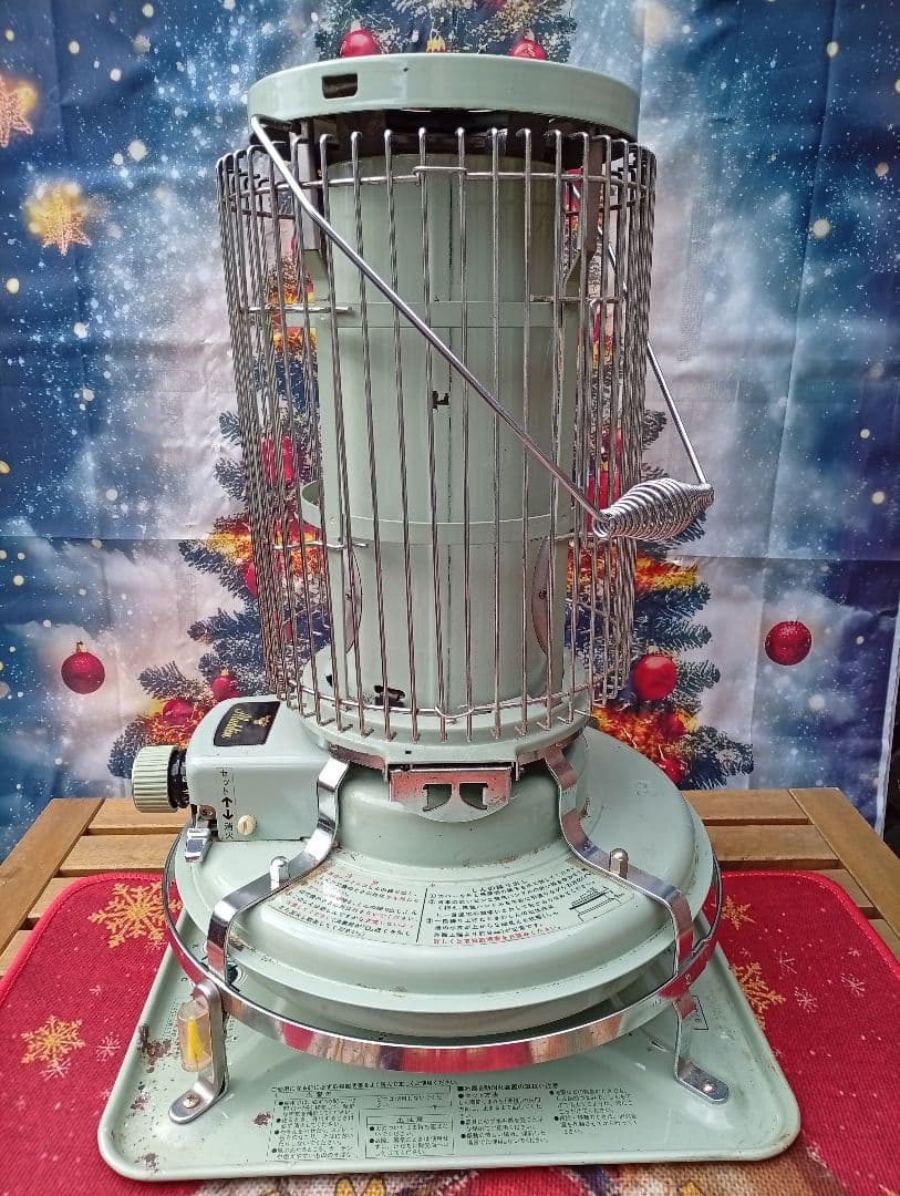 アラジン ストーブ メンテナンス済み。純正品芯交換済。取説付き。グリーン