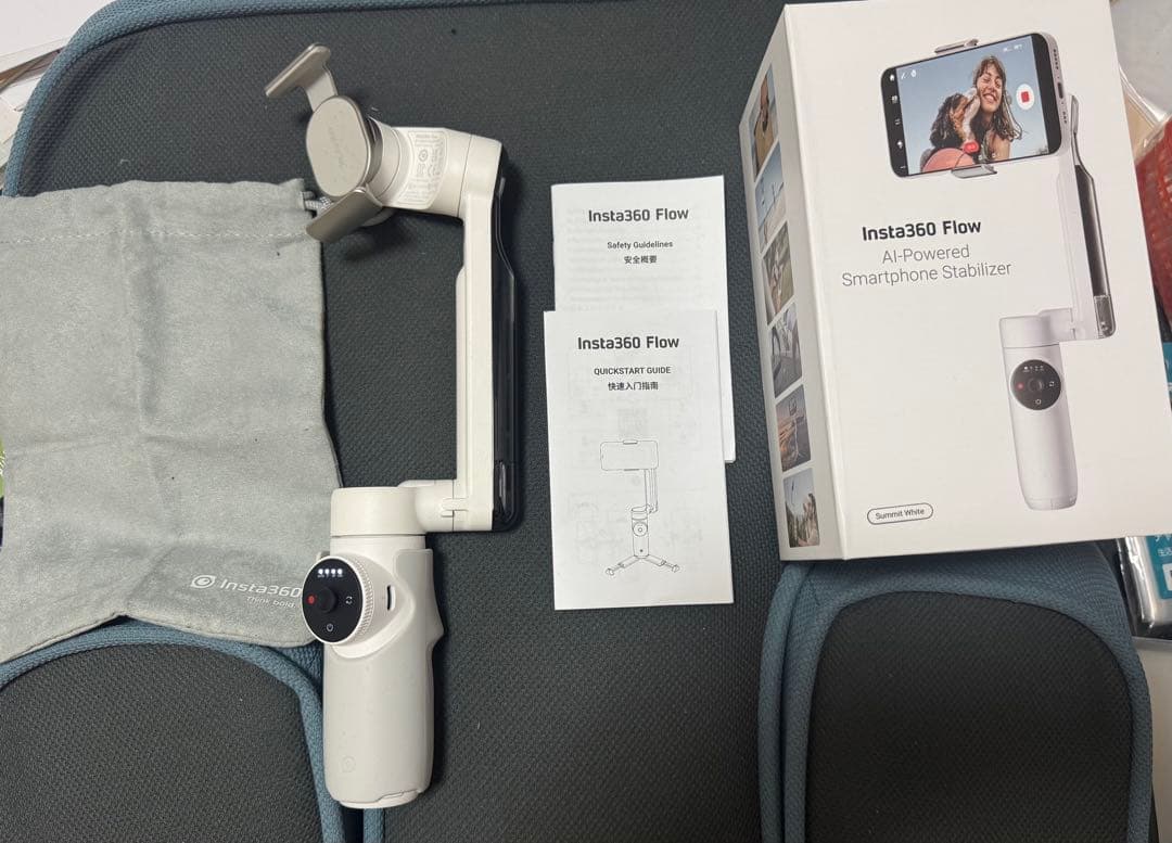 【中古】Insta360 flow ジンバル (ホワイト)