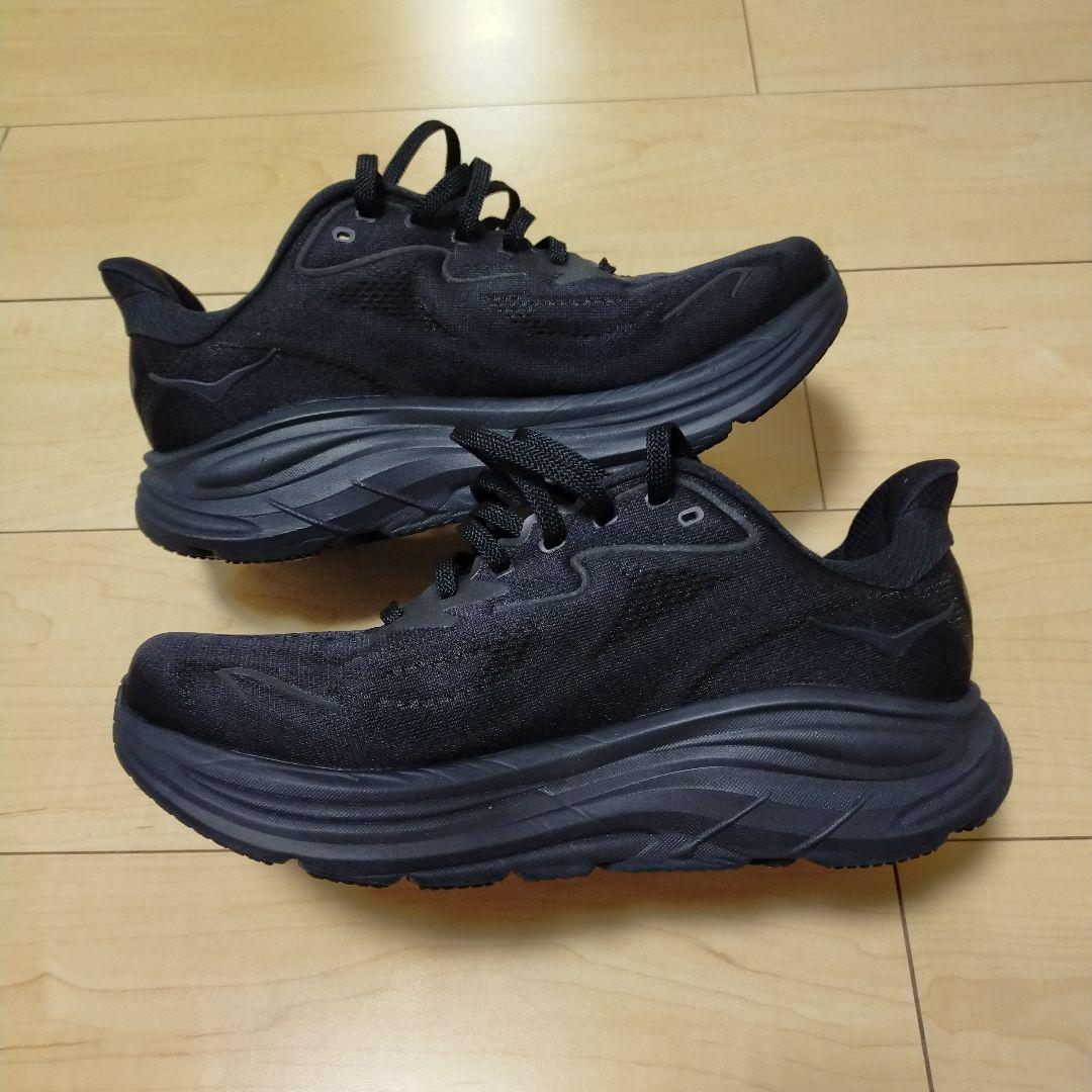 (美品)HOKA クリフトン10 エクストラワイド　26cm ブラック
