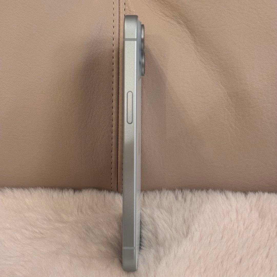【美品】iPhone15 128GB ブルー バッテリー96%