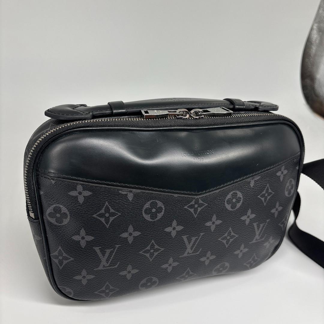 超極美品 ルイヴィトン モノグラムエクリプス バムバッグ M42906 ブラック