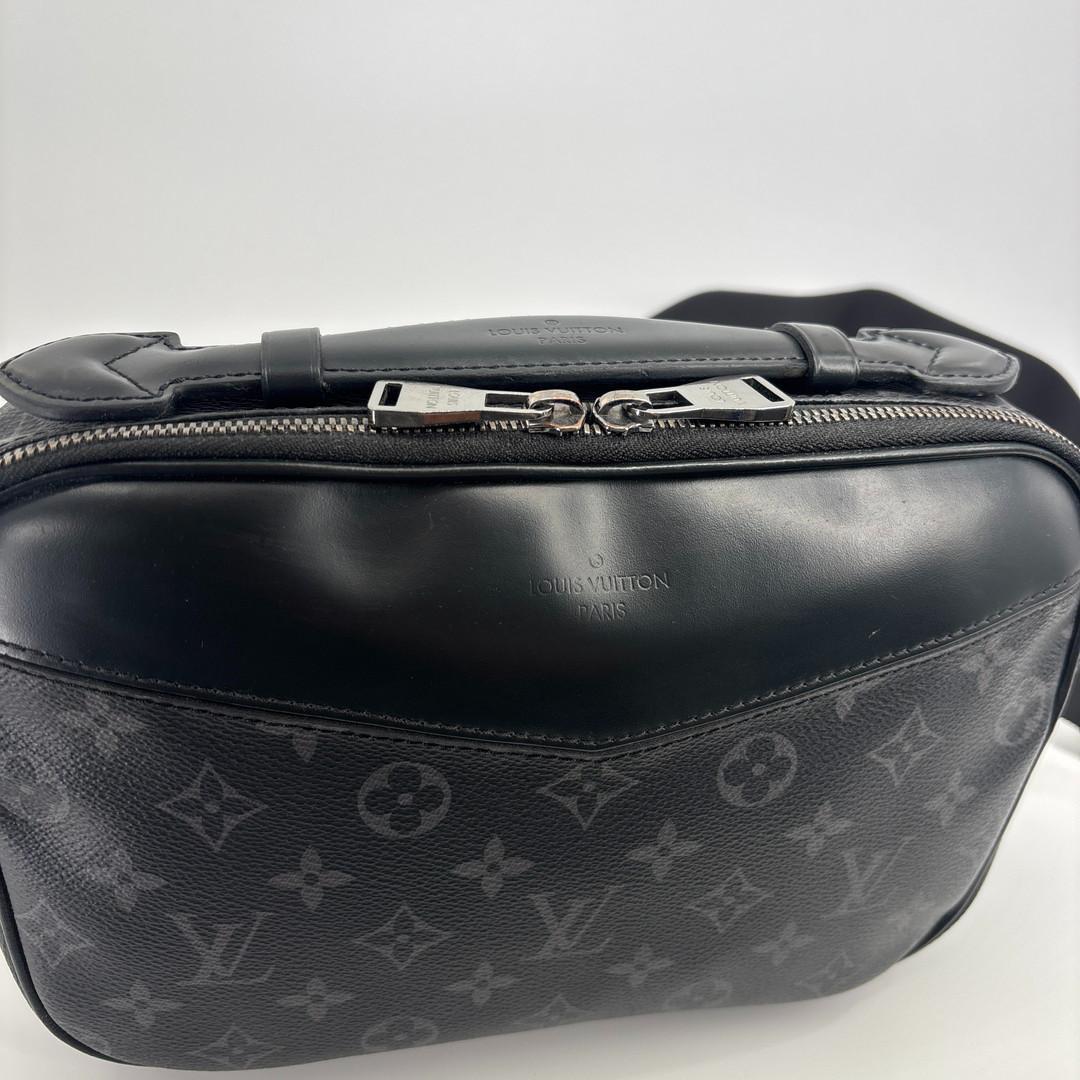 超極美品 ルイヴィトン モノグラムエクリプス バムバッグ M42906 ブラック