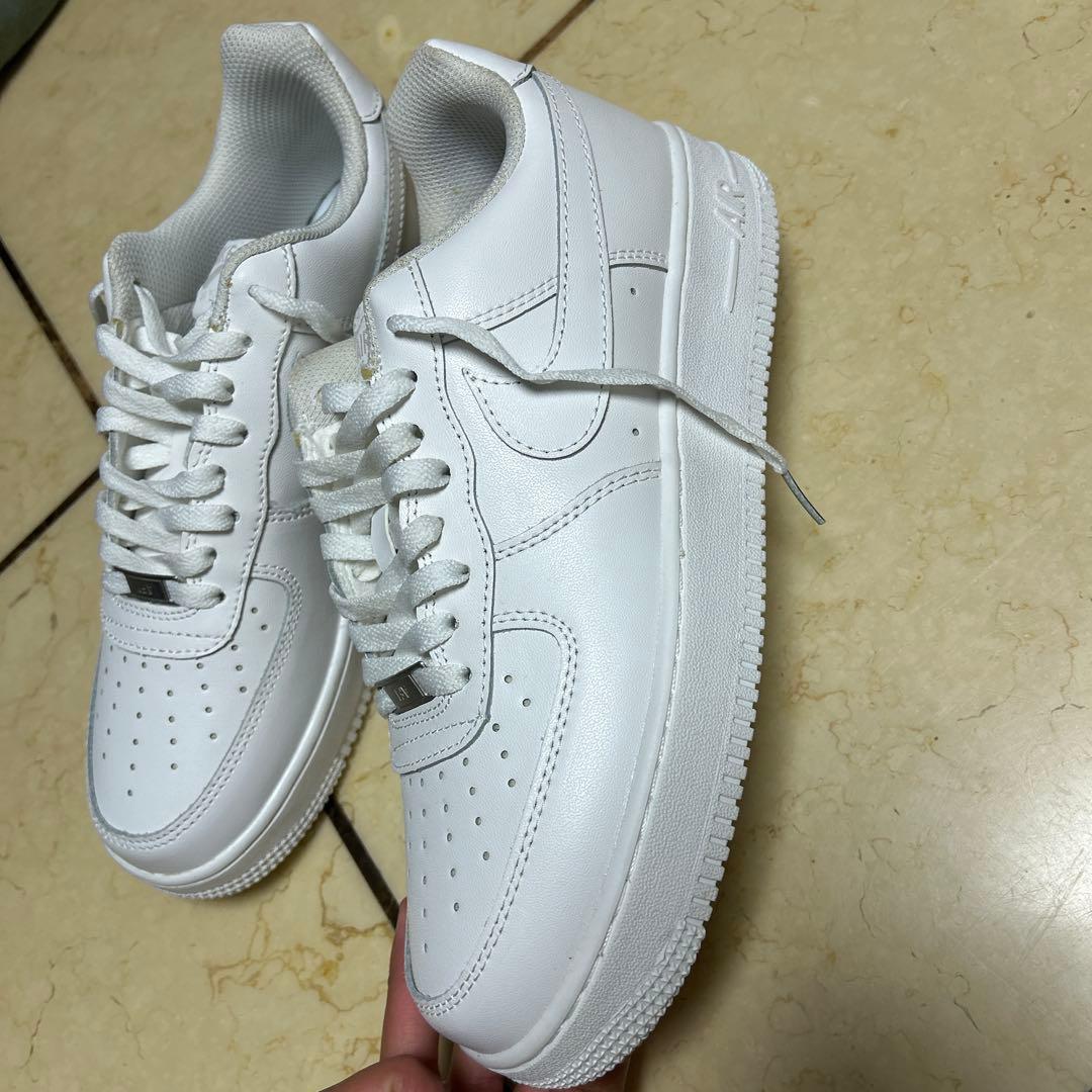 Nikeエアフォース1 White