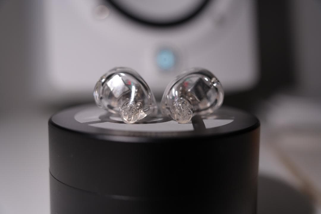 イヤホン Empire Ears Phantom Universal clear