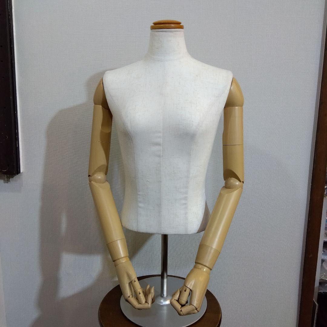 腕付き 上半身 トルソー マネキン レディース 卓上 円形スタンド付き