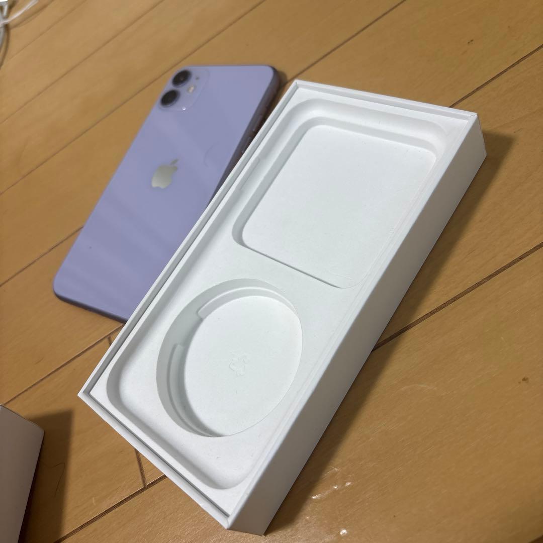 Apple iPhone 11 ラベンダー