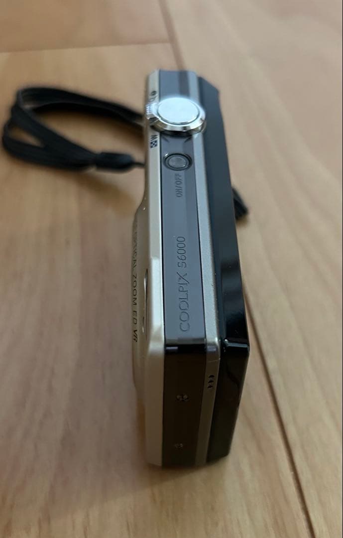 Nikon クールピクスS6000
