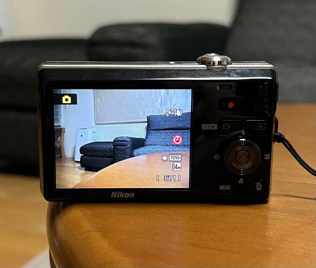 Nikon クールピクスS6000