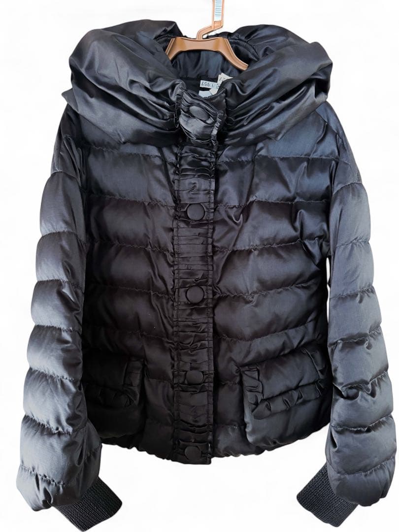 モンクレール ブラック ダウンジャケット